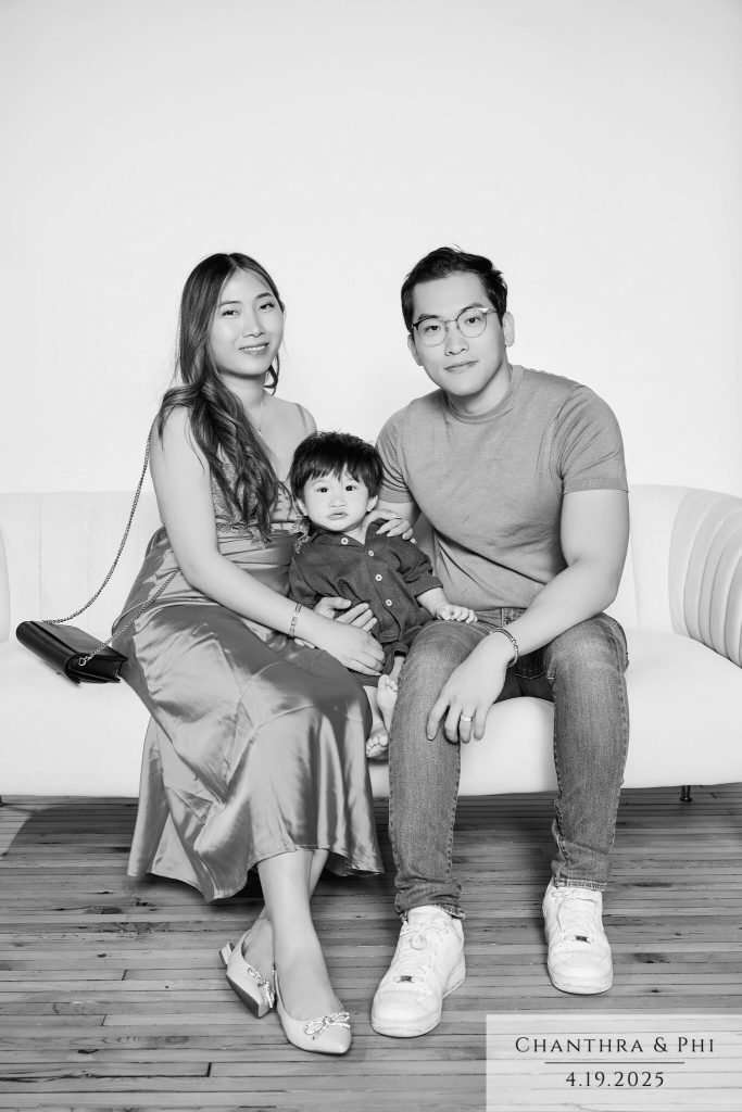 Wedding guest portrait on the Portrait Lounge sofa set at Chanthra and Phi's wedding (black and white)