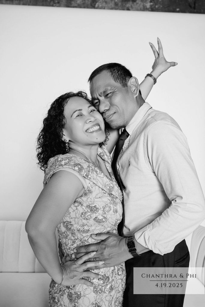Wedding guest portrait on the Portrait Lounge sofa set at Chanthra and Phi's wedding (black and white)
